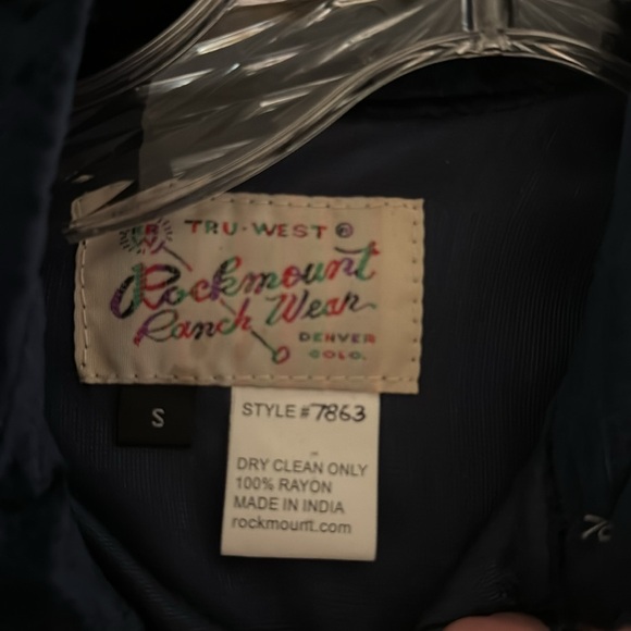 Rockmont snap front velvet western shirt size smalll - Picture 2 of 3